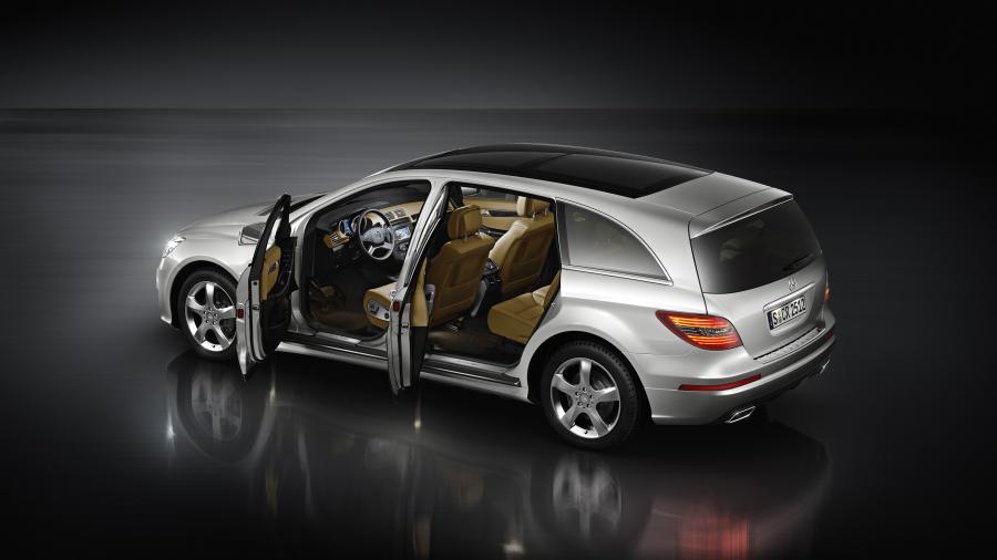  Mercedes-Benz R-Class 2010 года  (фото 28 из 45)